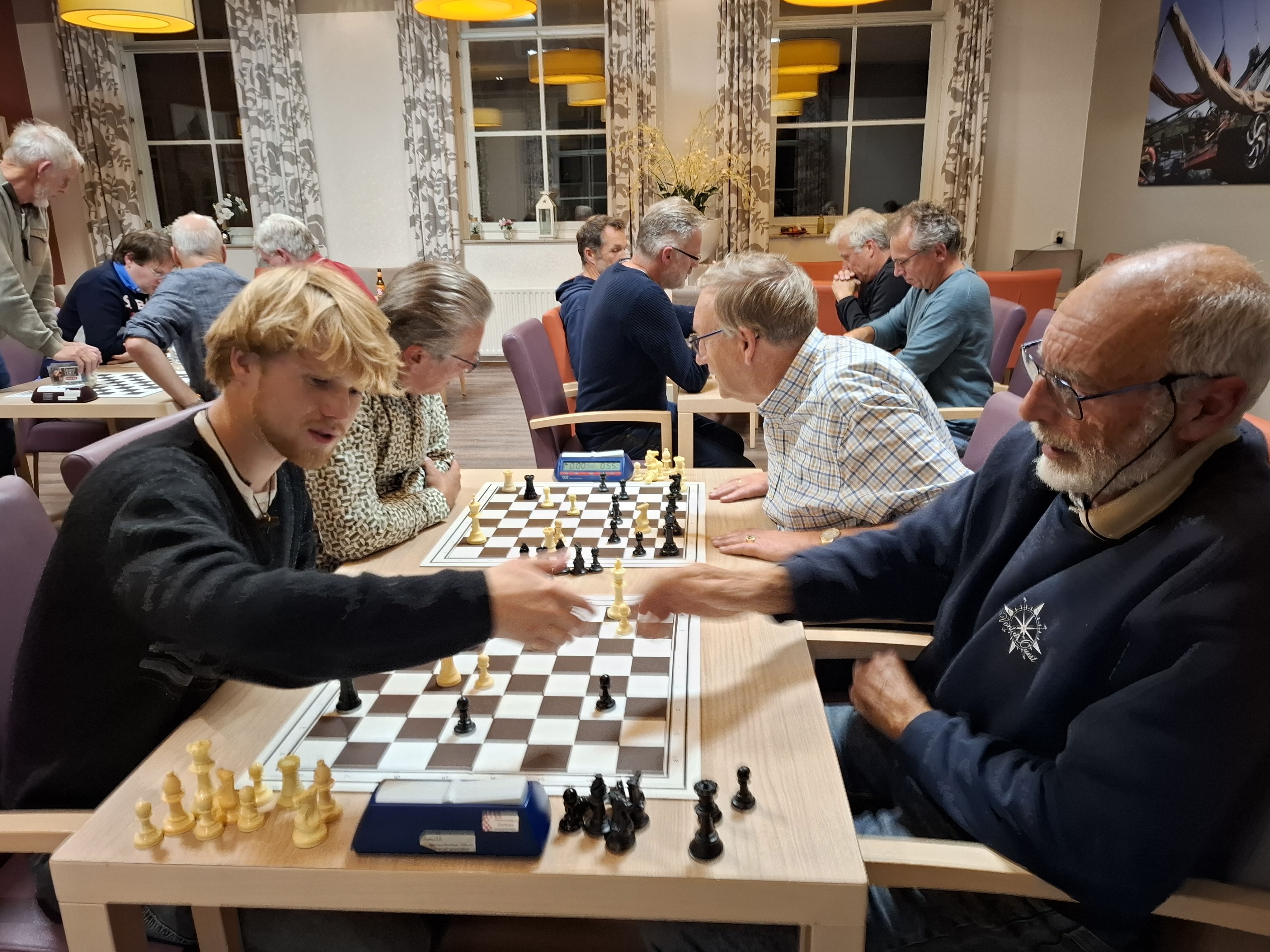 Efraim Vs Frans J