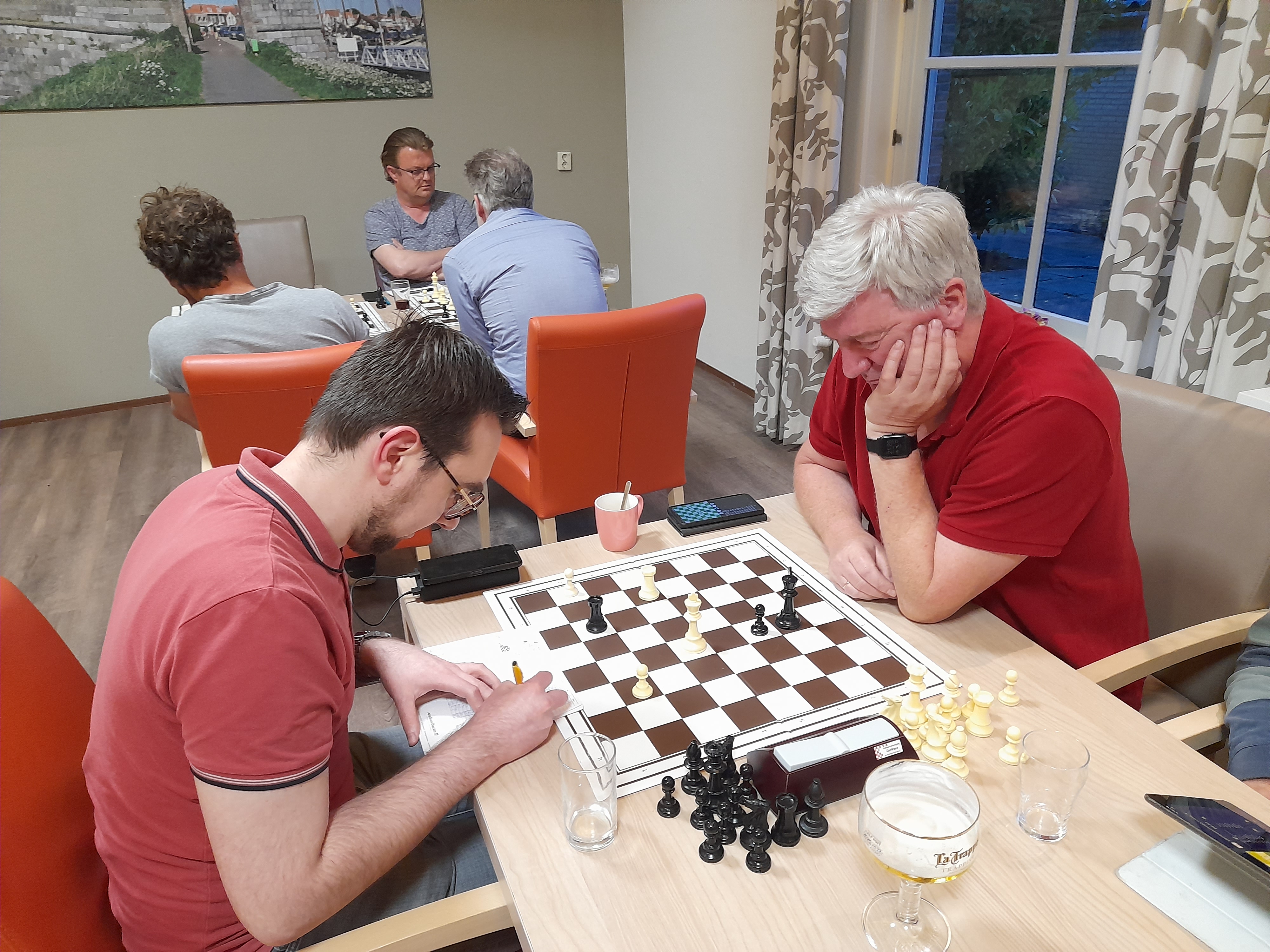 Van Strien Vs Greefhorst