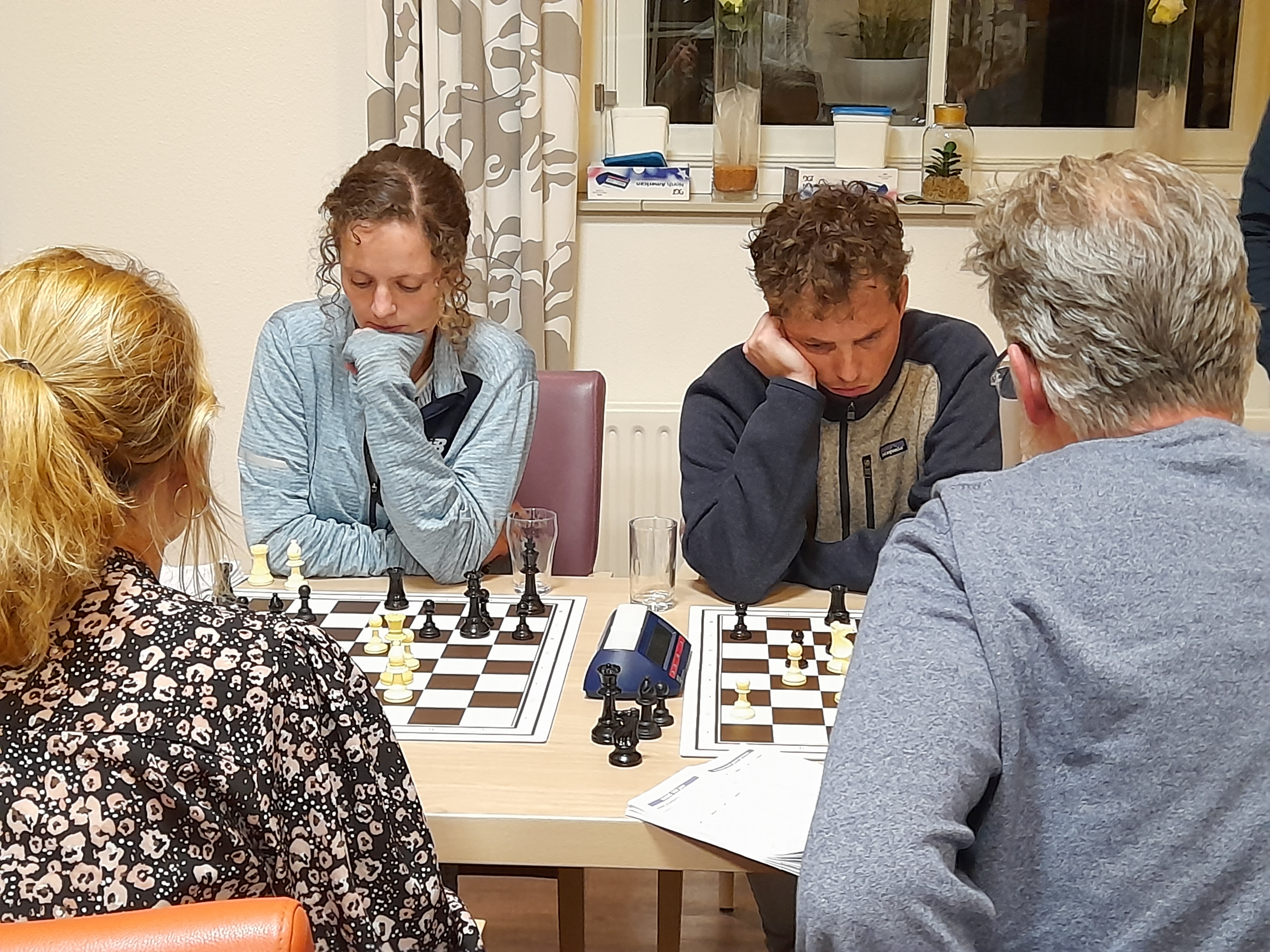 Laura, Michel Vs Marianne, Sjaak (2)